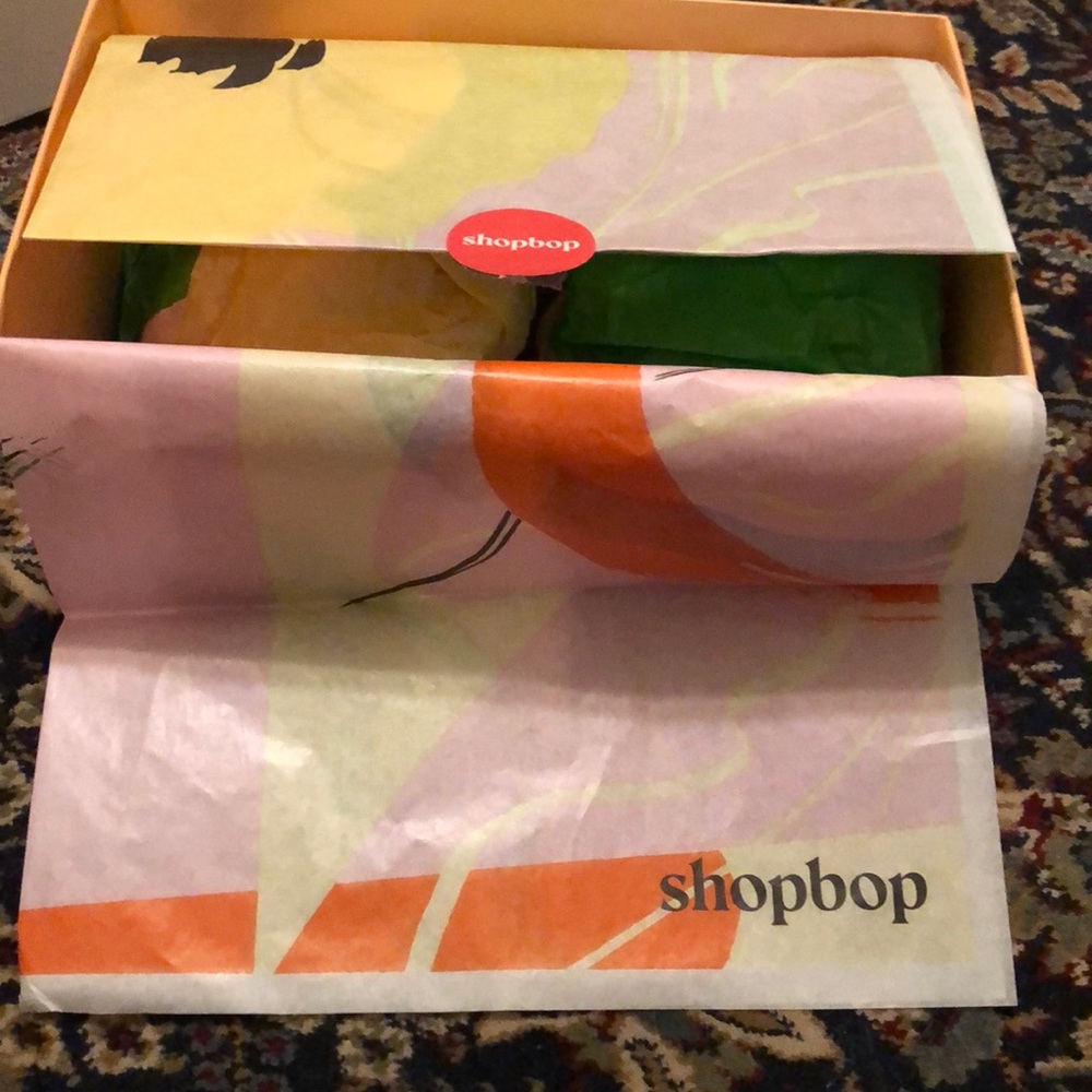 Shopbop Box - Picture 4 of 5